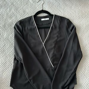 MNG Mango Flowy Black Top